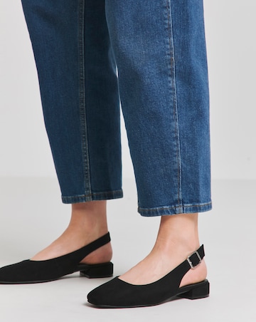 Clemmie Low Block Heel Slingback Shoe - Extra Wide Fit (EEE)