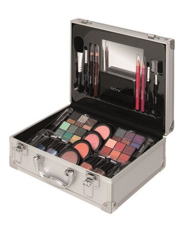 Technic Large Beauty Case with Cosmetics