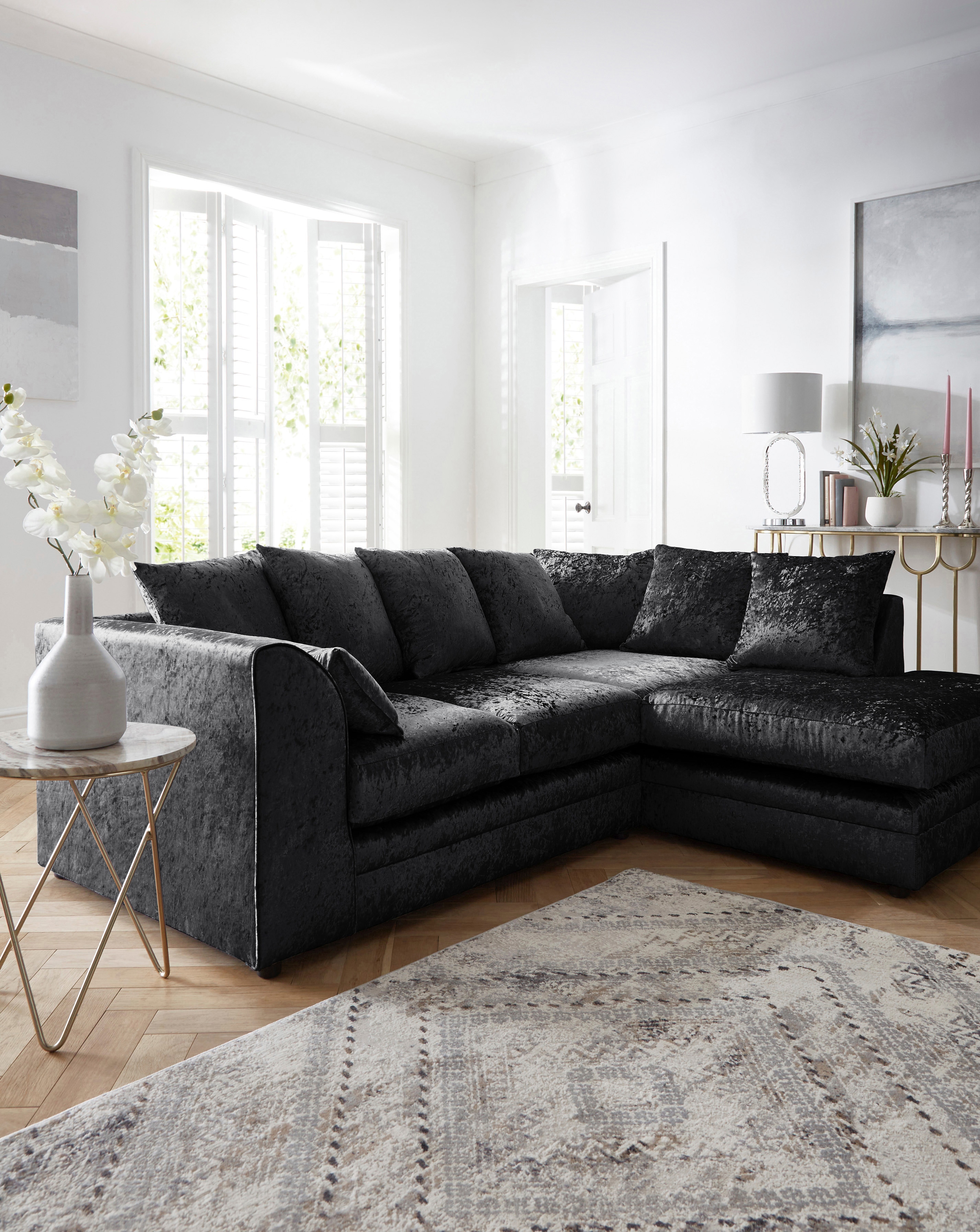 New In - Chicago Right Hand Corner Chaise Sofa