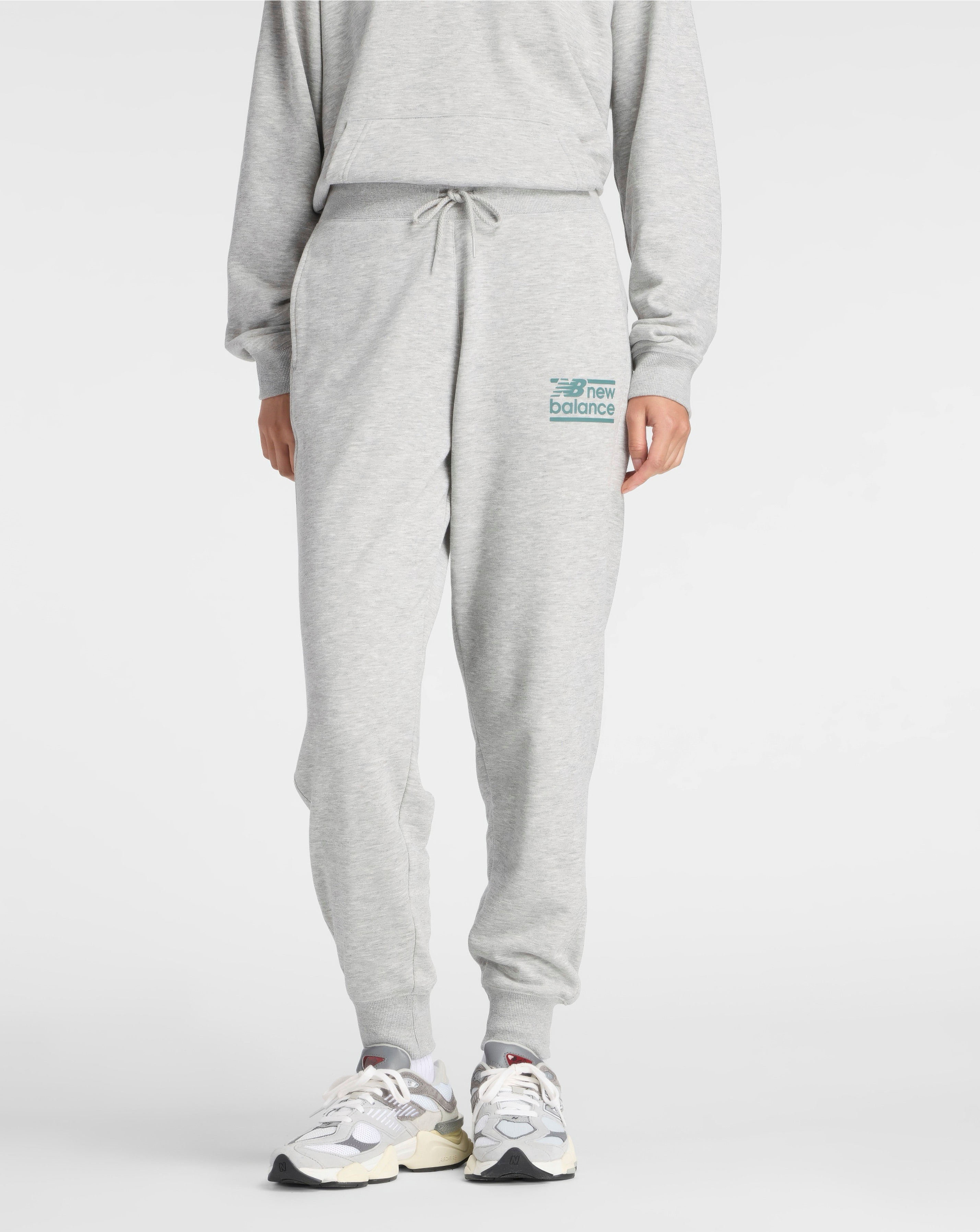 New In - New Balance French Terry Graphic Jogger