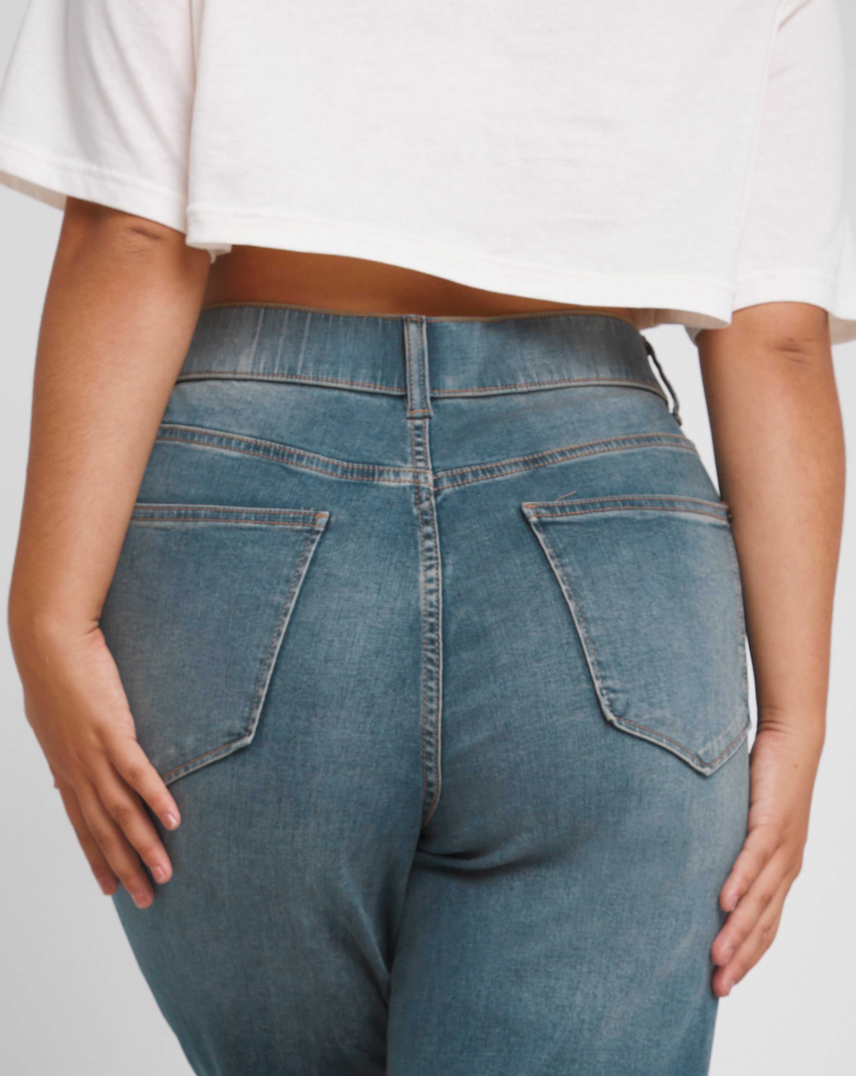 24+ Plants Print Boyfriend Jeans