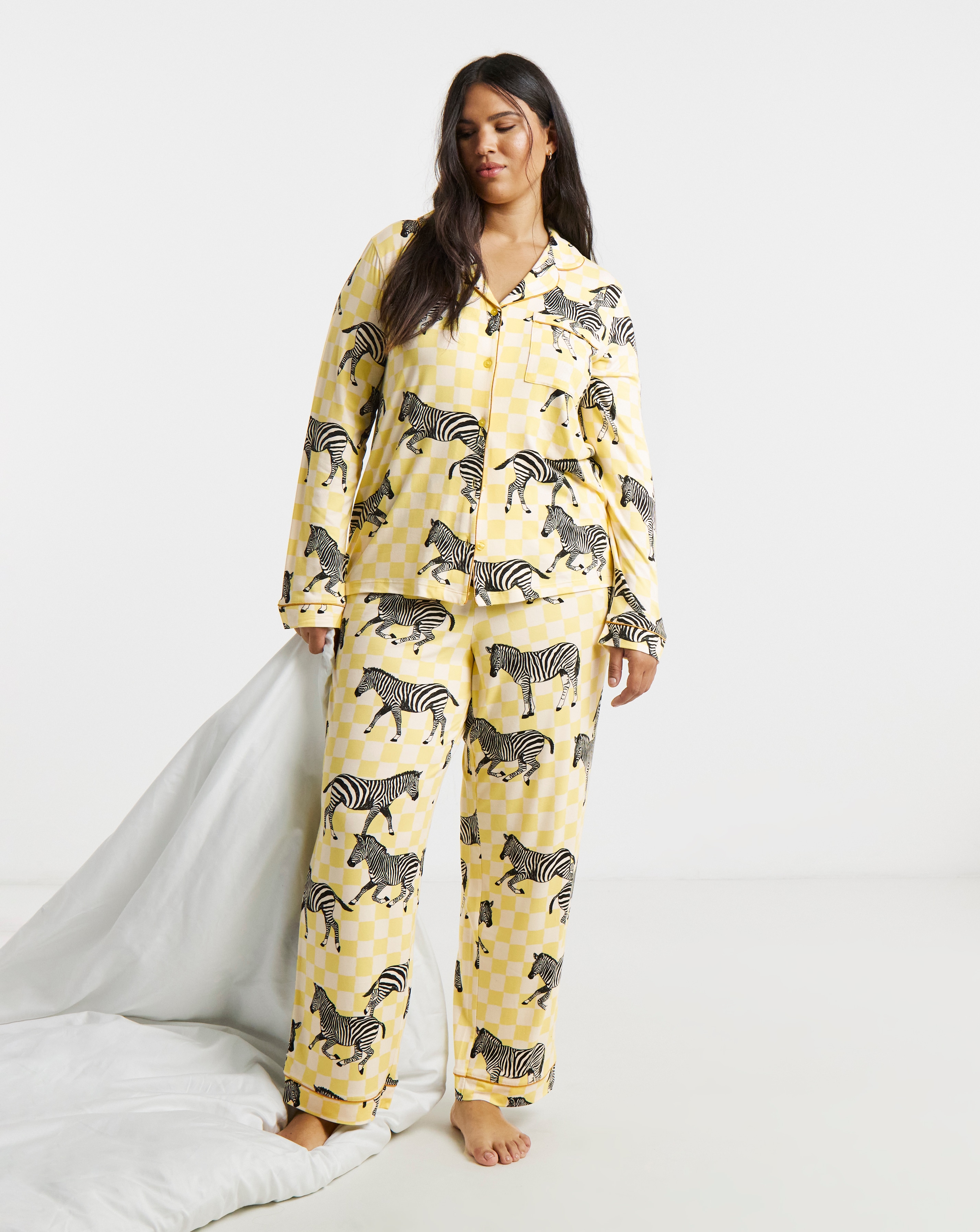 New In - Chelsea Peers Classic Long Button Up Set