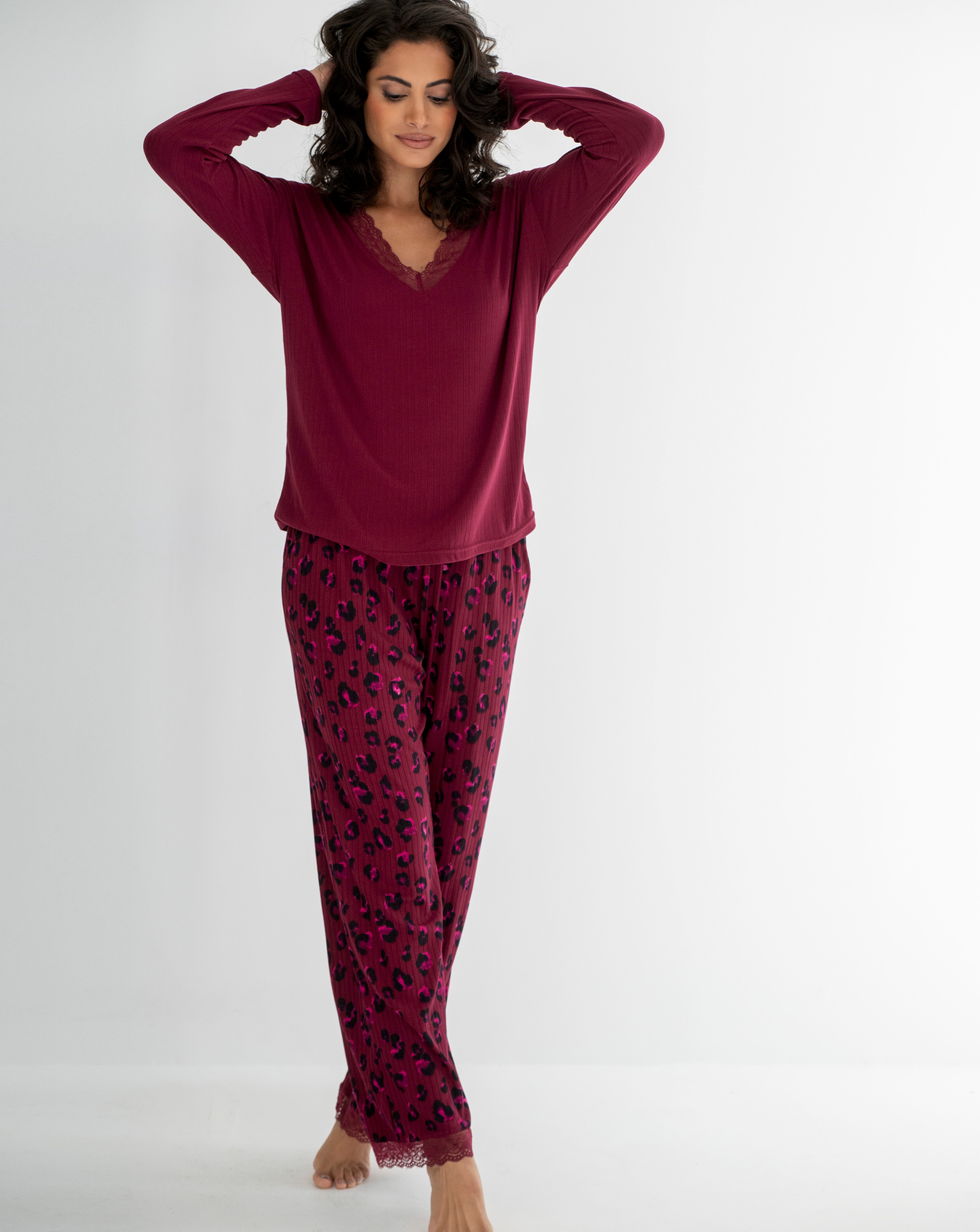 New In - Rib Lace Trim V Neck Lounge Pyjama Set
