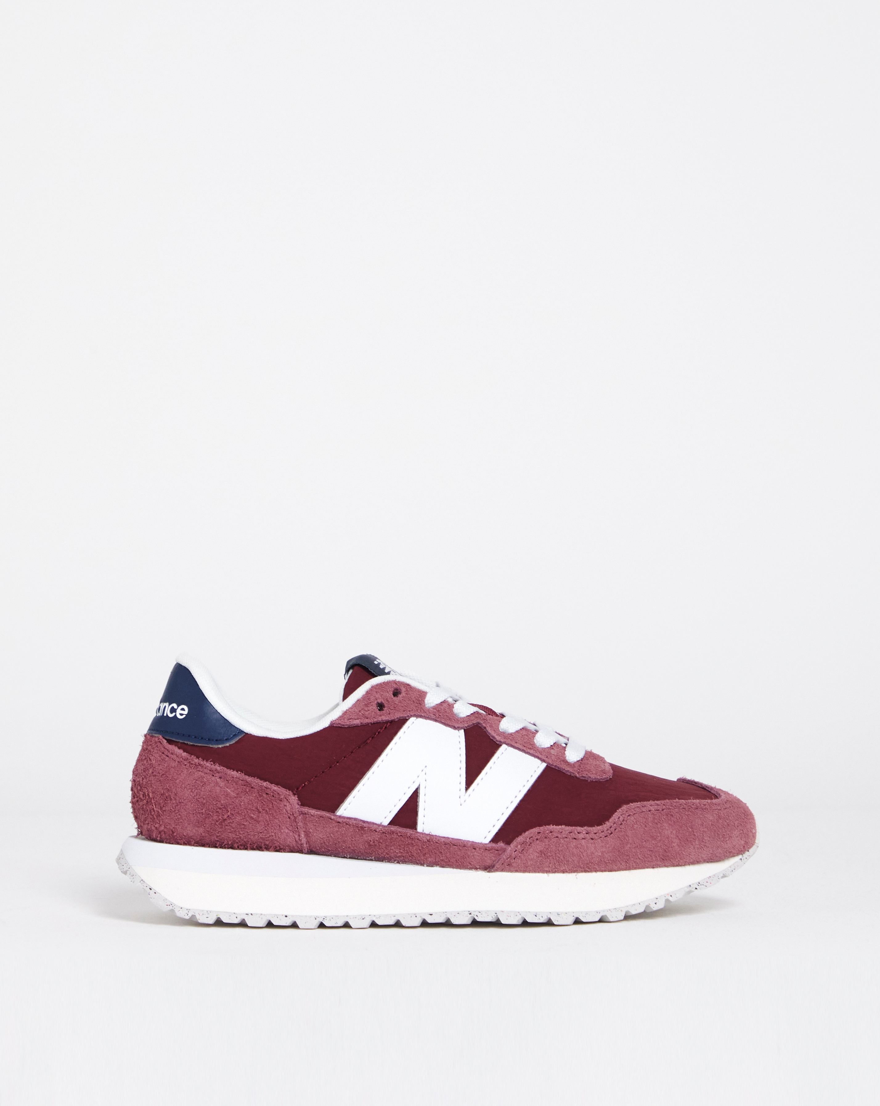 New Balance 237 Trainers