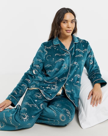 Chelsea Peers Velour Button Up Printed Pyjama Set