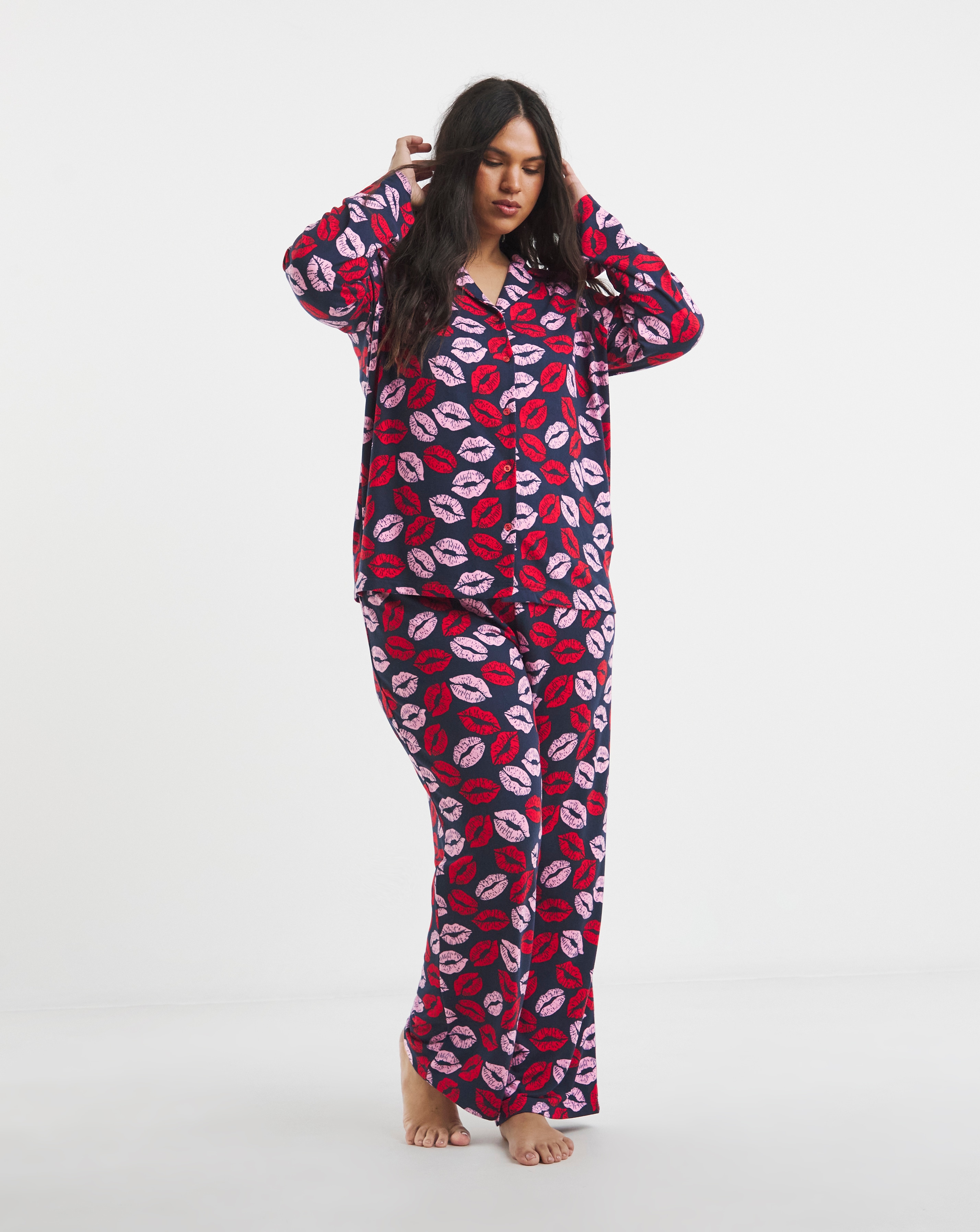 New In - Snit Lip Print Revere Pyjama Set