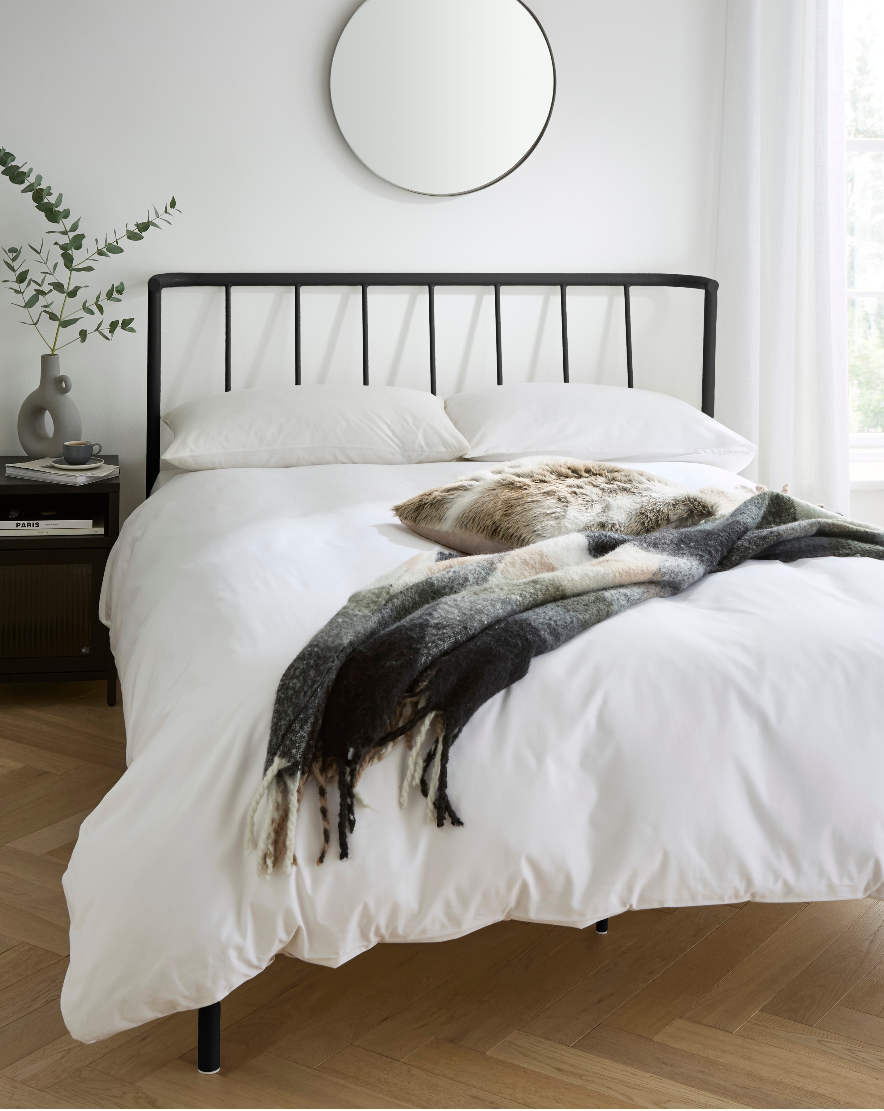 New In - Cole Metal & 3 Layer Memory Mattress