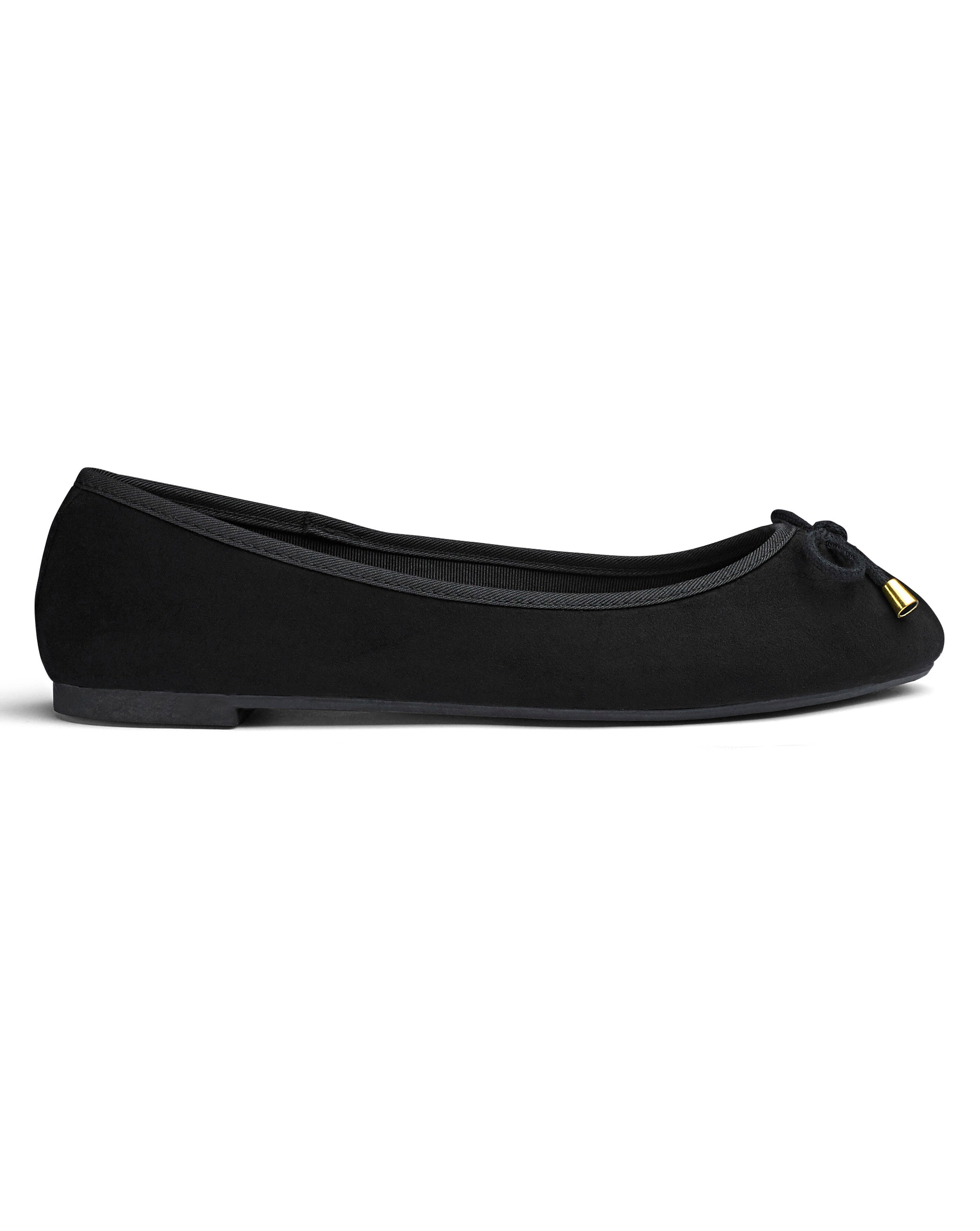 Simply styled shoes shop