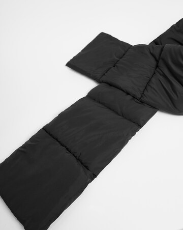 Padded Scarf