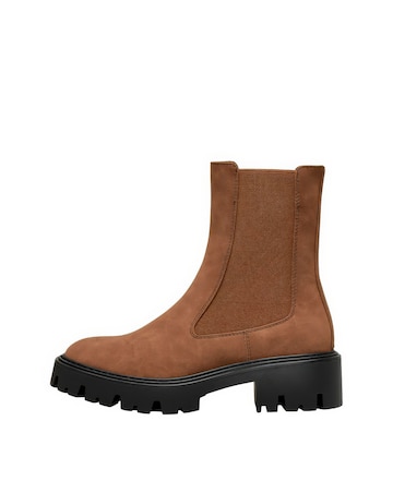 Only Betty Chunky Chelsea Boot Standard Fit