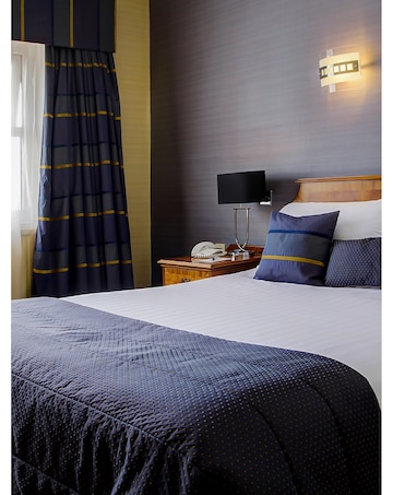 One Night Escape with Dinner for Two