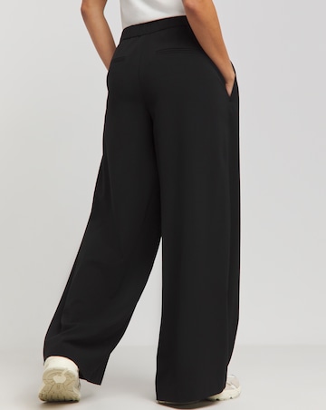 Black Magisculpt Wide Leg Reg Trousers