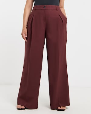 Pleated Wide Leg Trouser - Image 4
