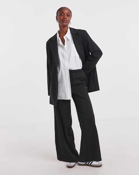 Black Oversized Single Breasted Blazer
