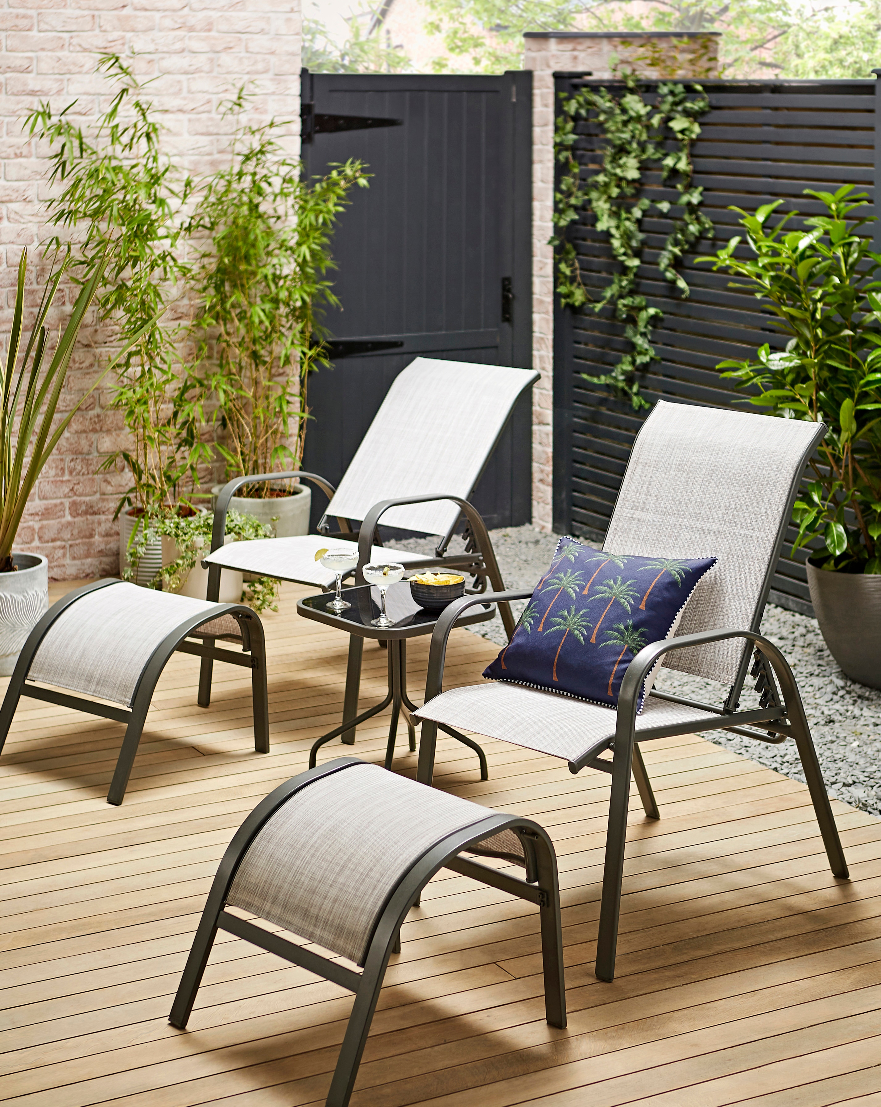 New In - Aruba Lounge Bistro Set