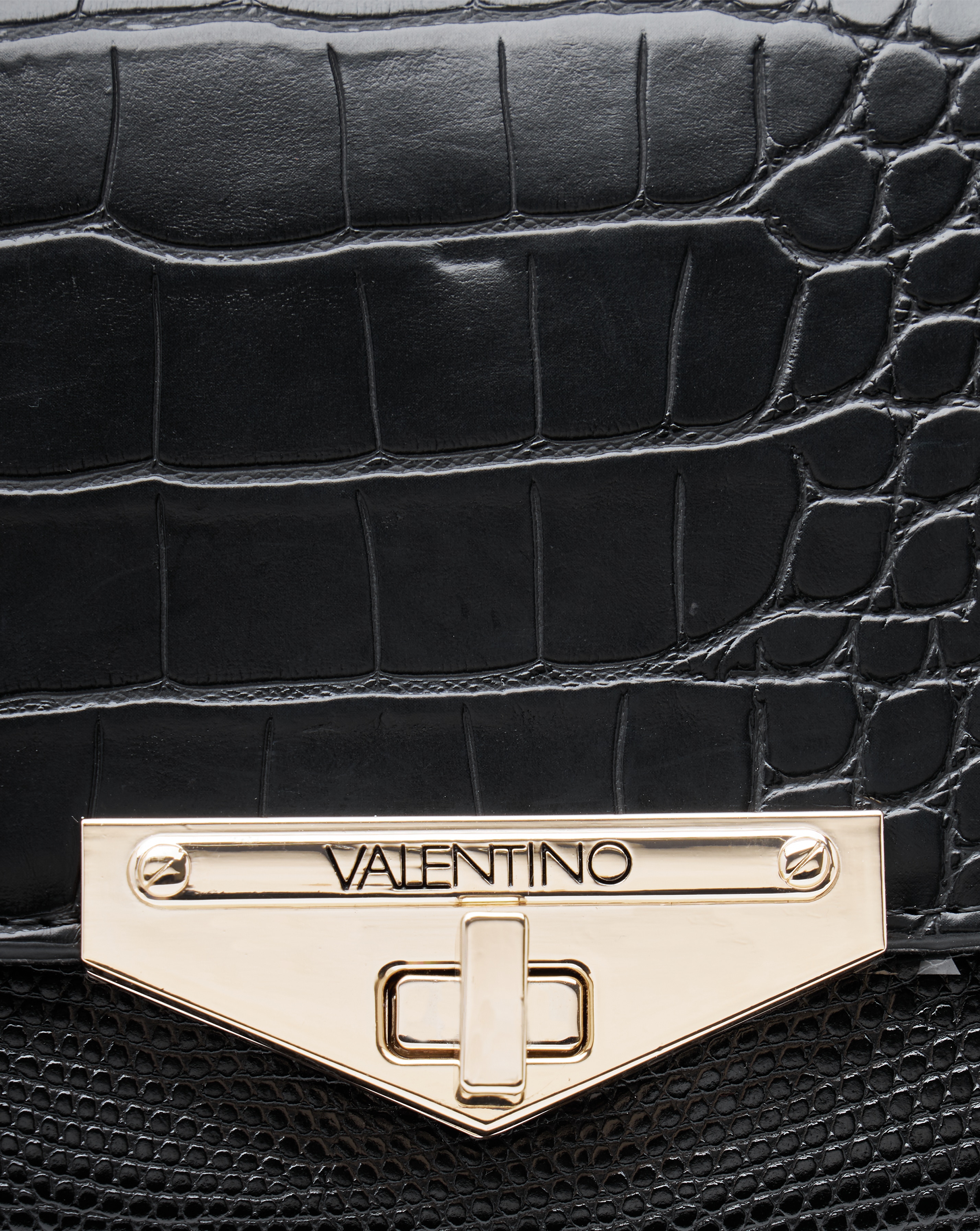 C valentino handbags clearance