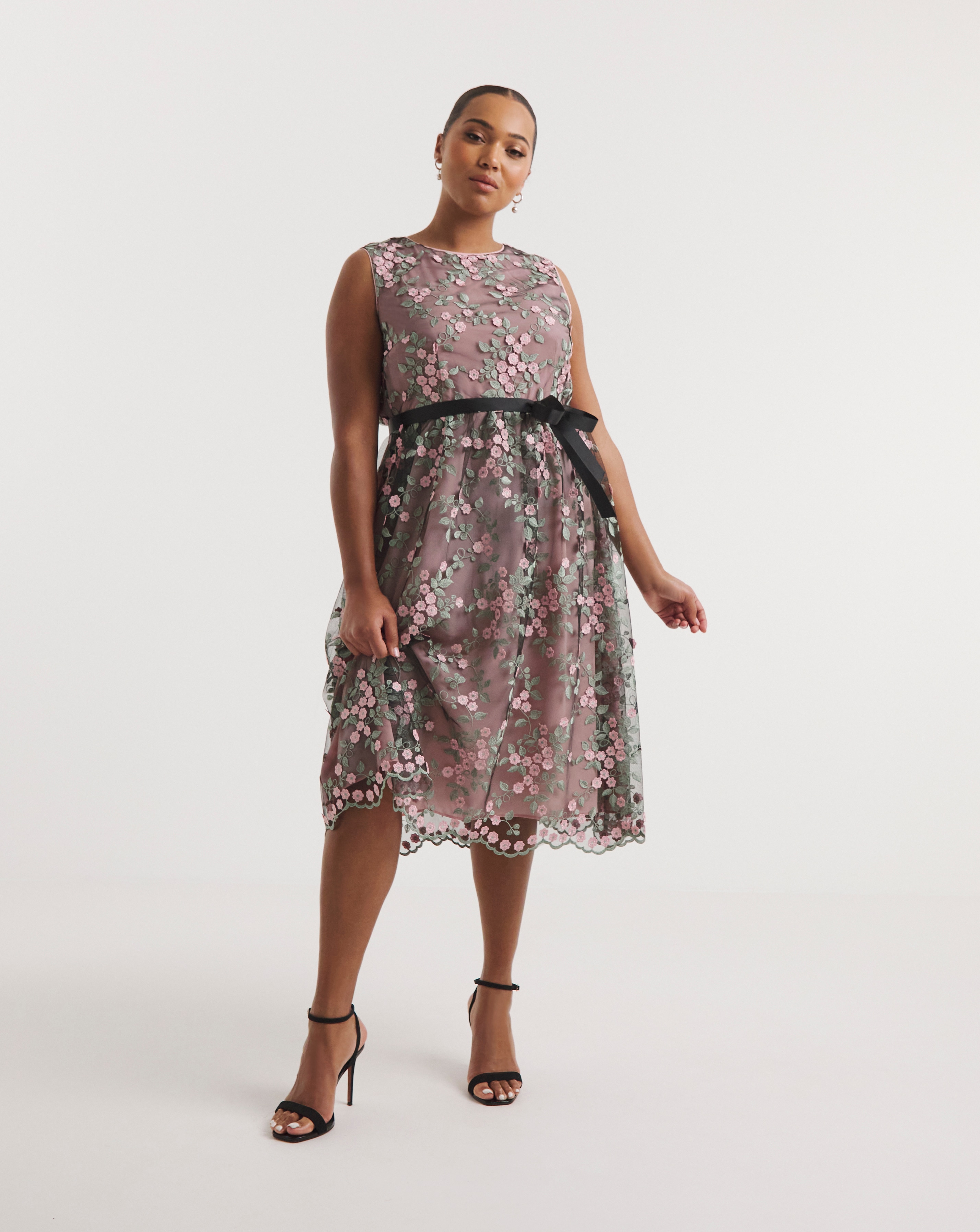 Joanna Hope Evening Gowns