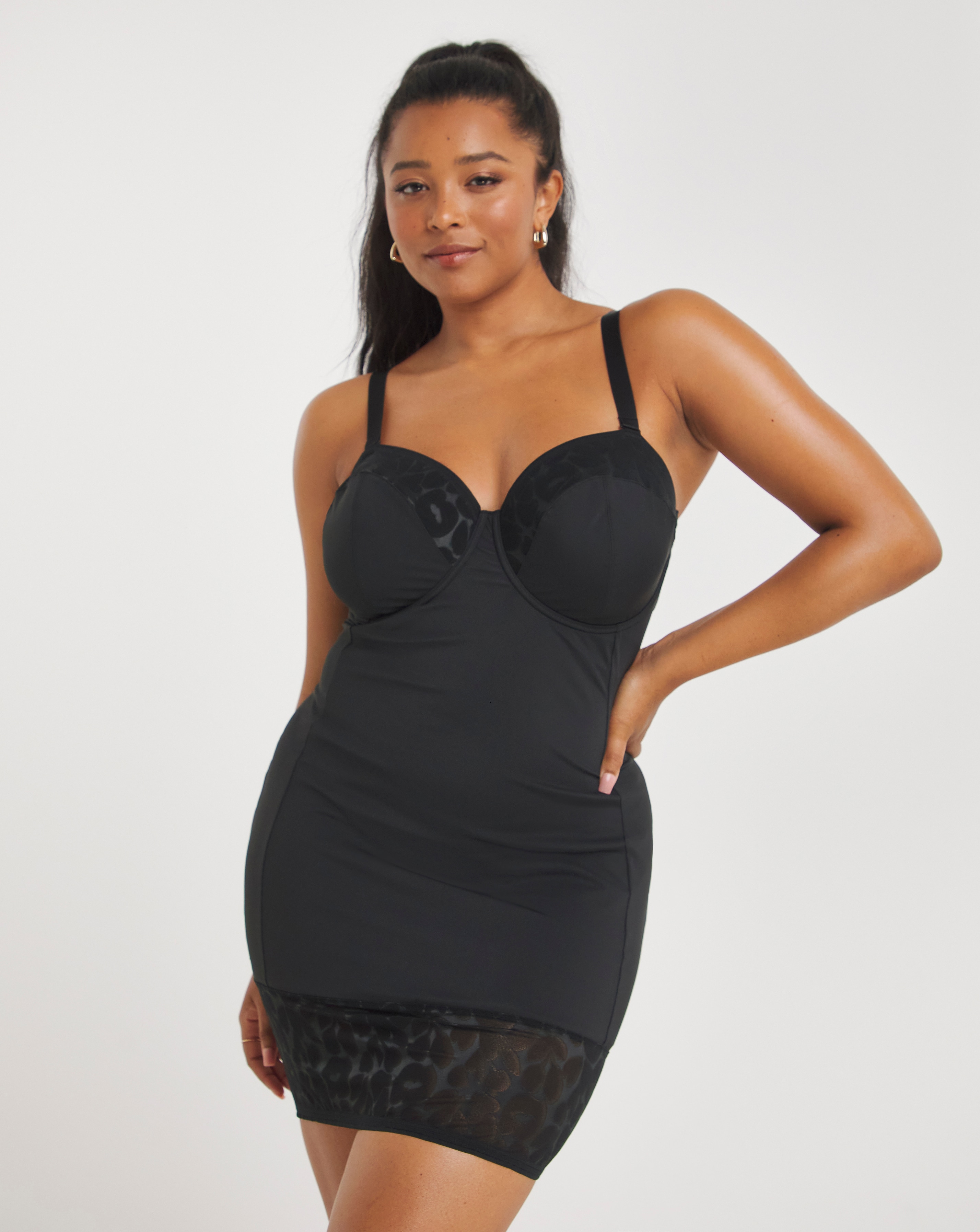 MAGISCULPT Plus Size Firm Control Shapewear Slip In Black | UK Size 42D Women's