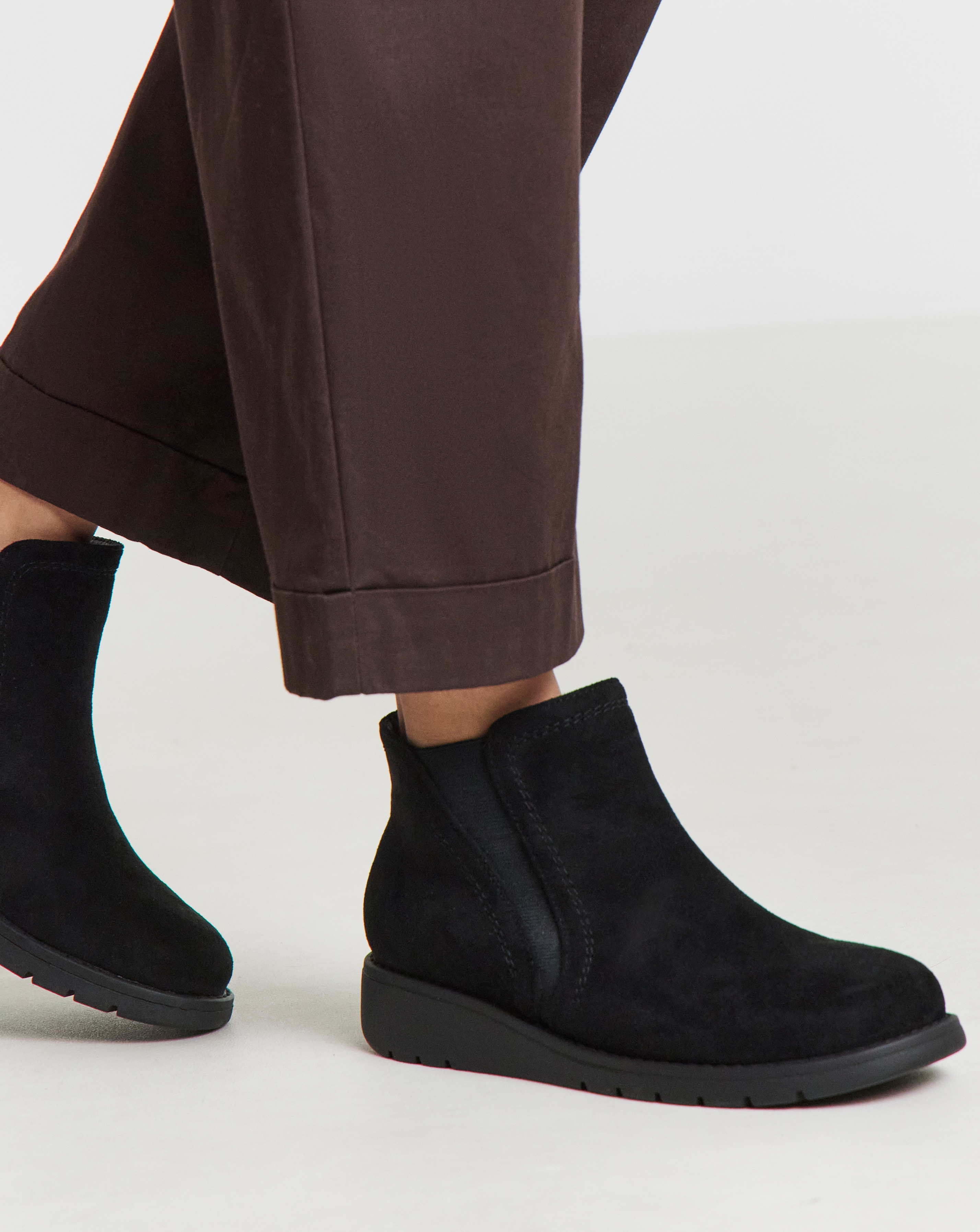 Low Wedge Chelsea Boot Wide
