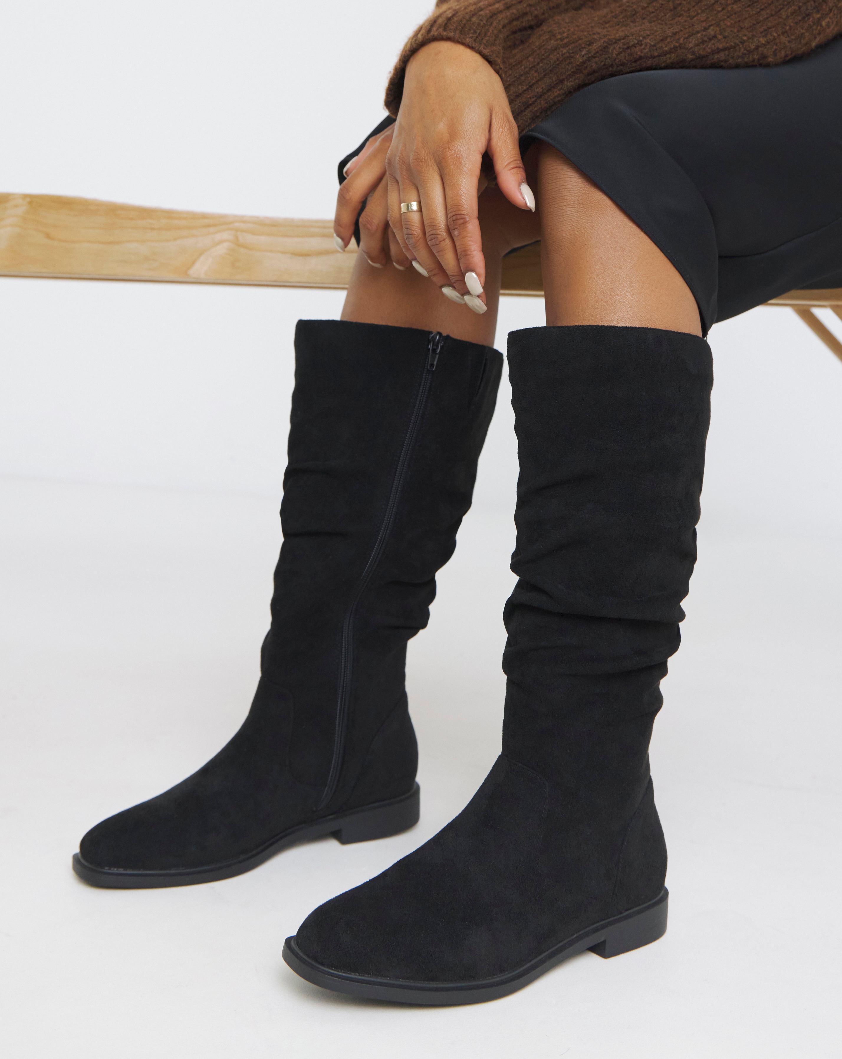 Knee High Ruched Boot E Std