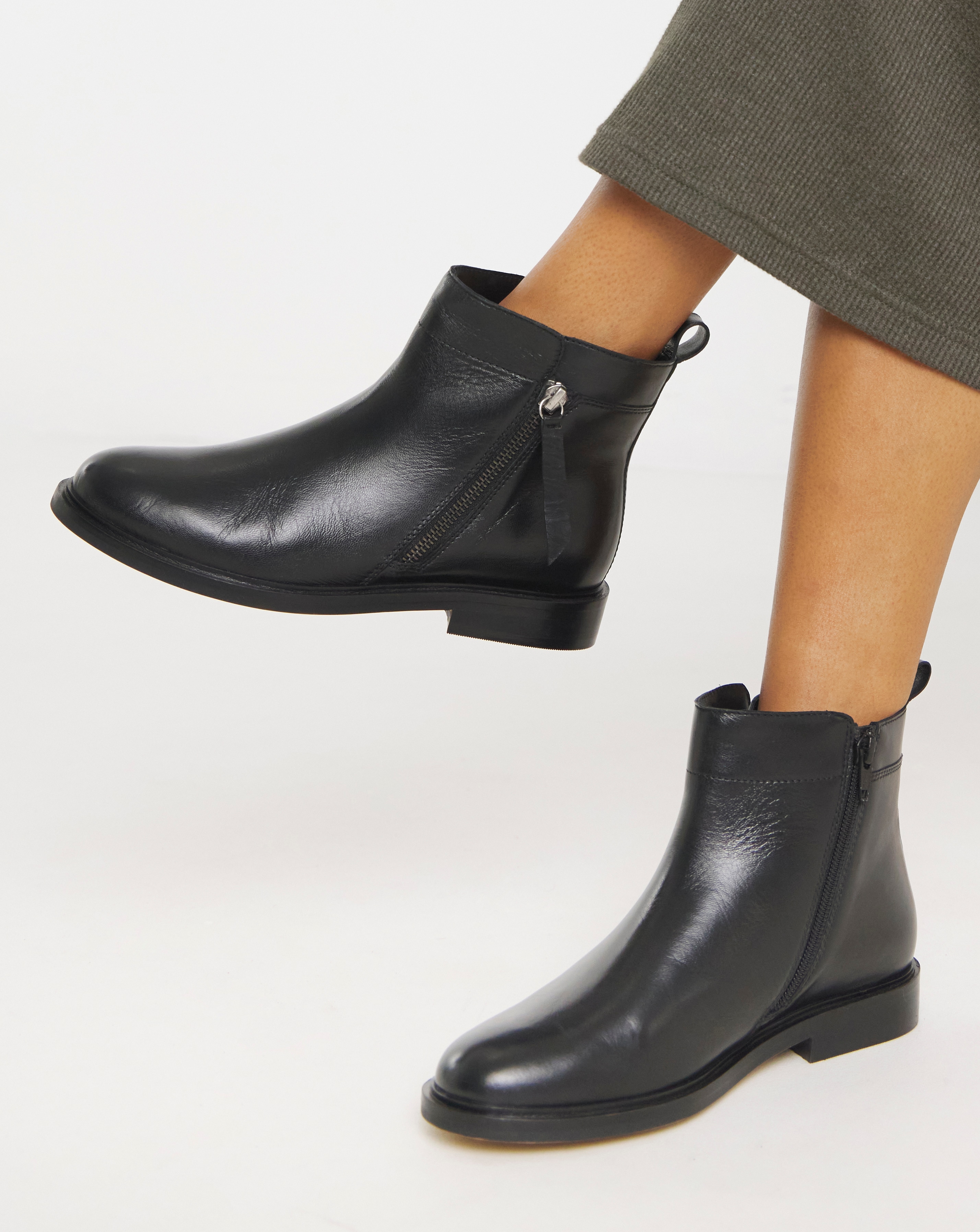 Side Zip Ankle Boots E Fit