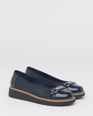 Heavenly Soles Soliel Low Wedge Ballerinas With Snaffle - Extra Wide Fit (EEE)