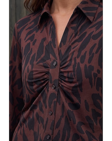 Roman Abstract Print V-Neck Blouse