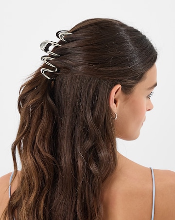 Accessorize Metal Wave Claw Clip
