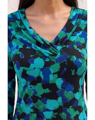 Roman Printed V-Neck Stretch Top