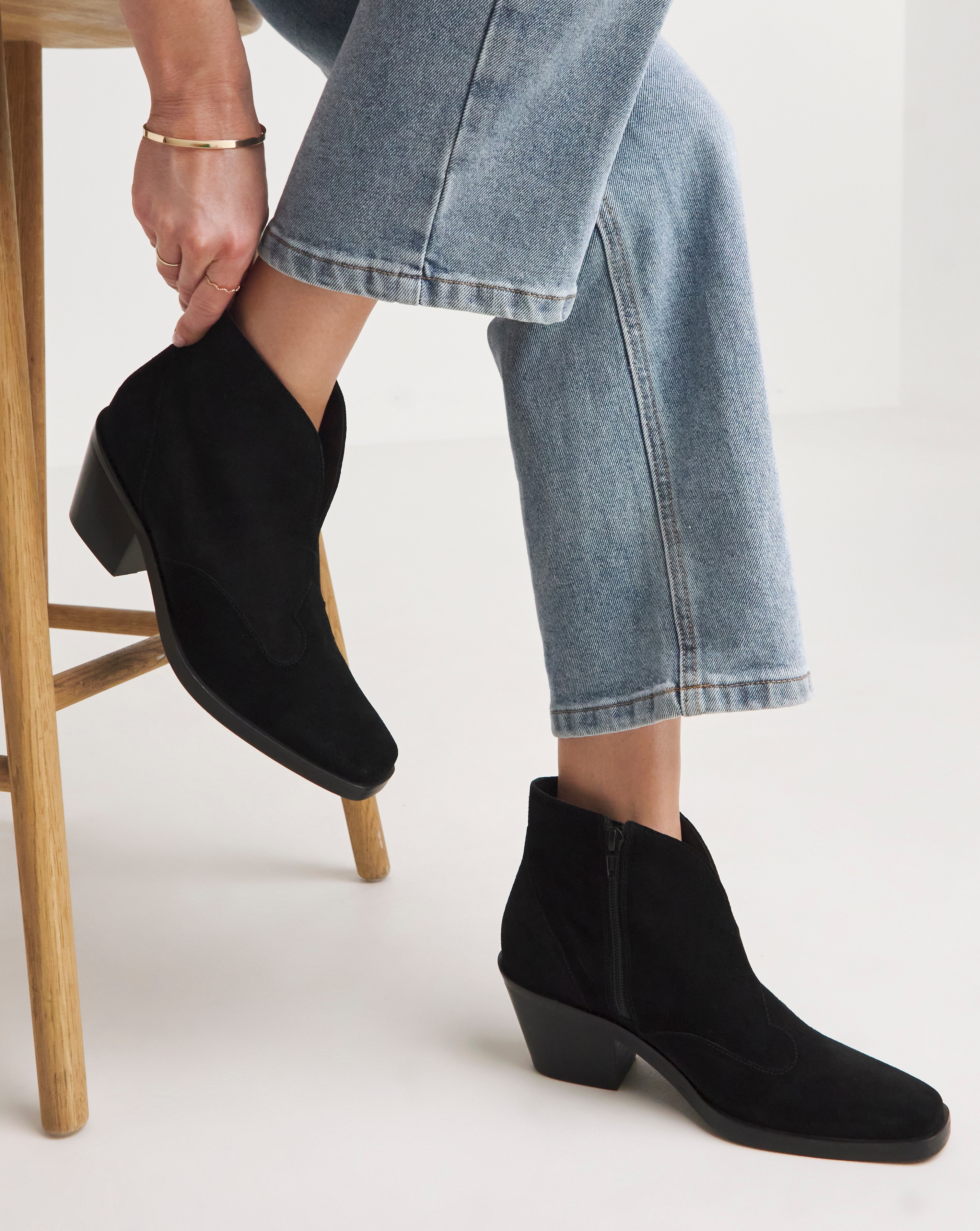 V Cut Western Ankle Boot Wide