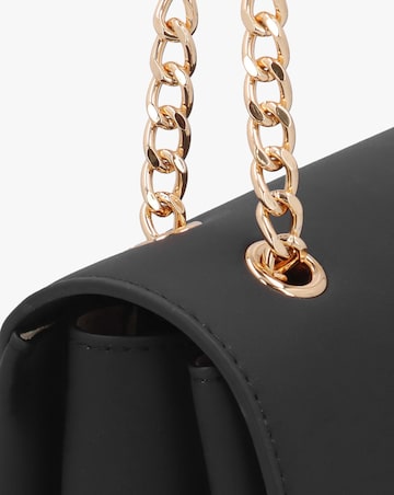 Love Moschino Big Love Chain Black Shoulder Bag