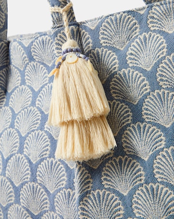 Accessorize Shell Print Weekend Bag