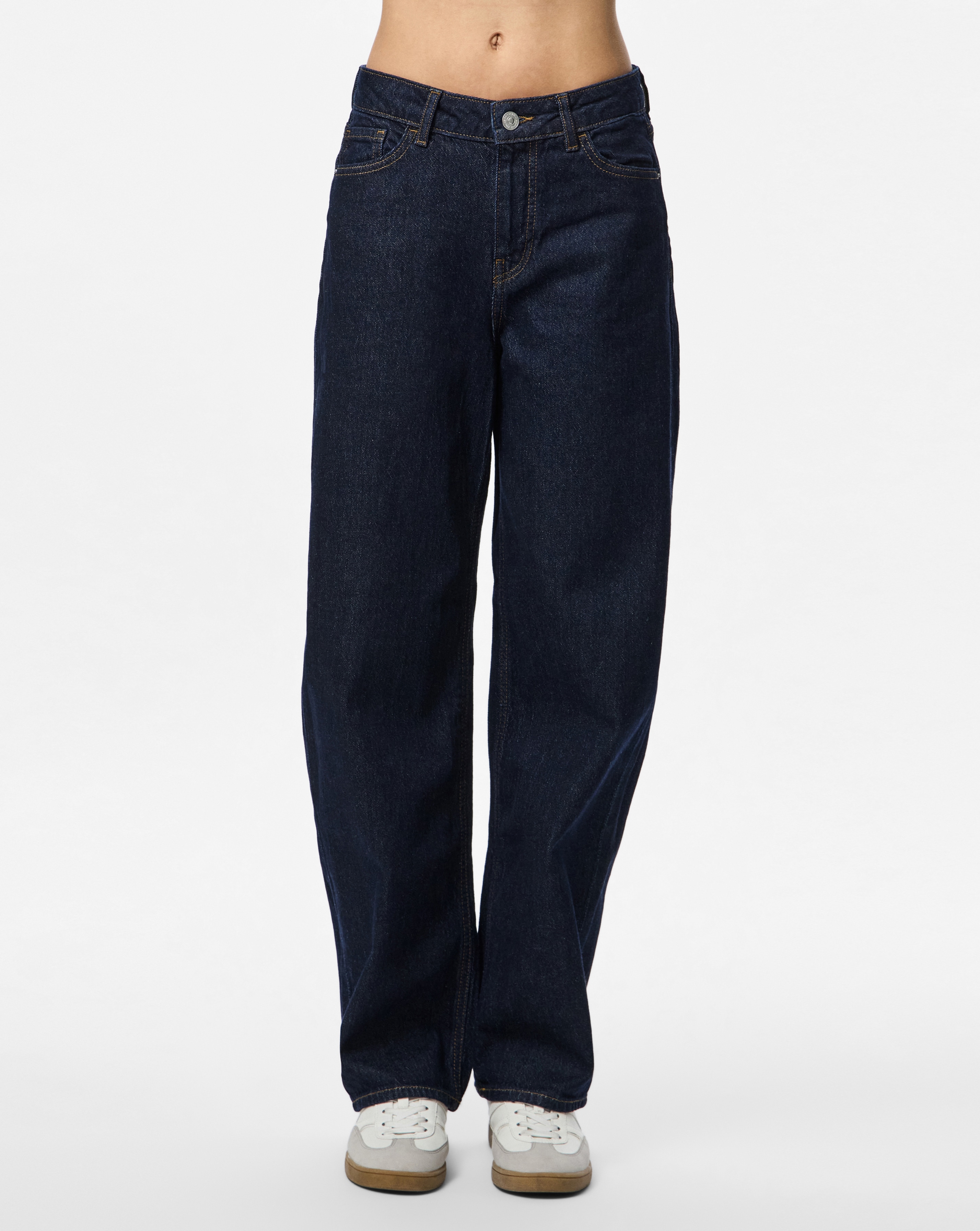 Pieces Grace Mid Waisted Barrel Jean 32 Leg