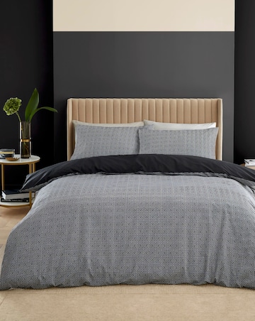 Catherine Lansfield Artemis Greek Key Duvet Set