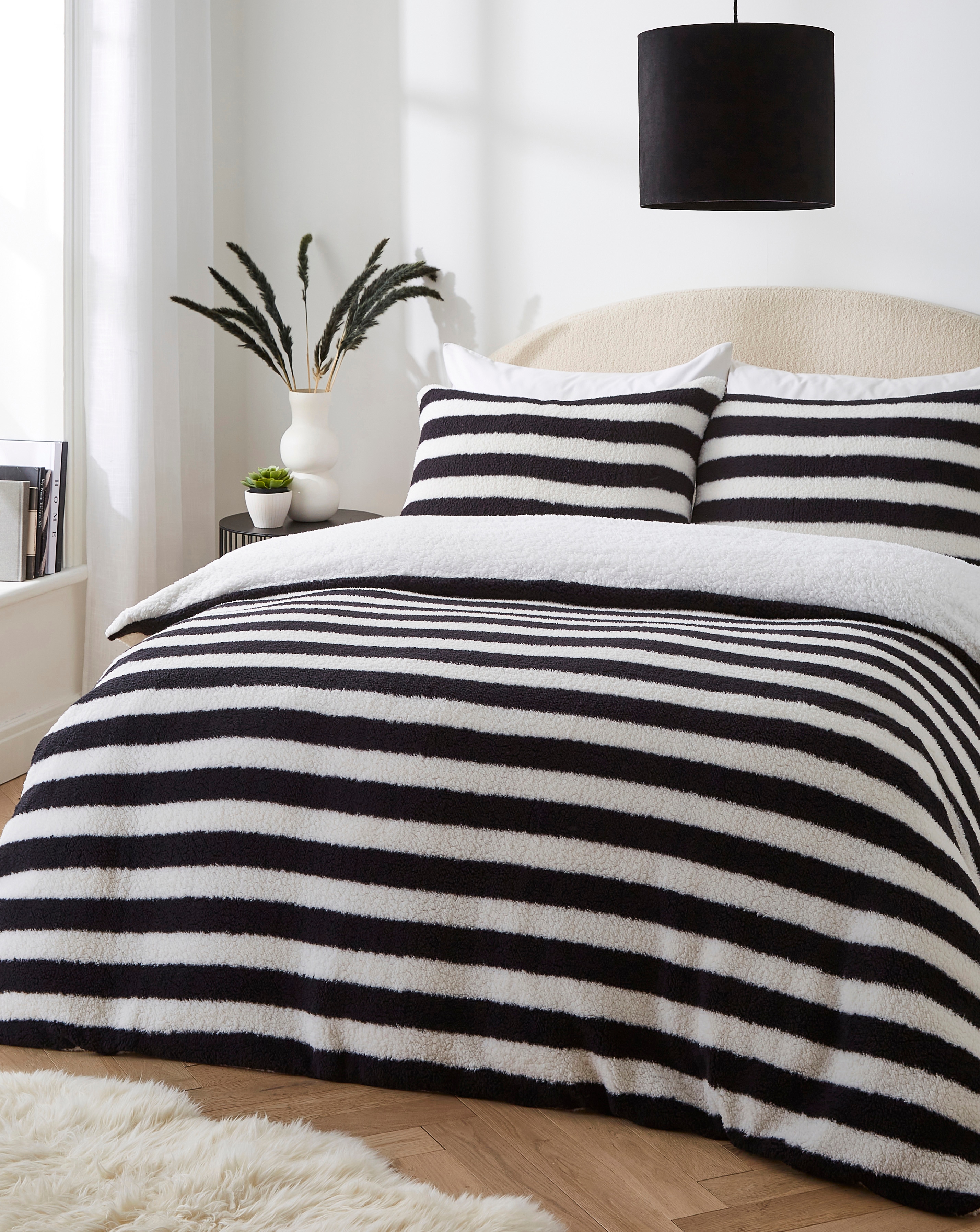 Striped Fleece Duvet Set