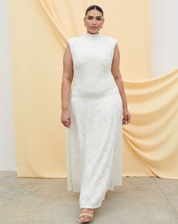 Pretty Lavish Tyra Drop Hem Floral Maxi Dress