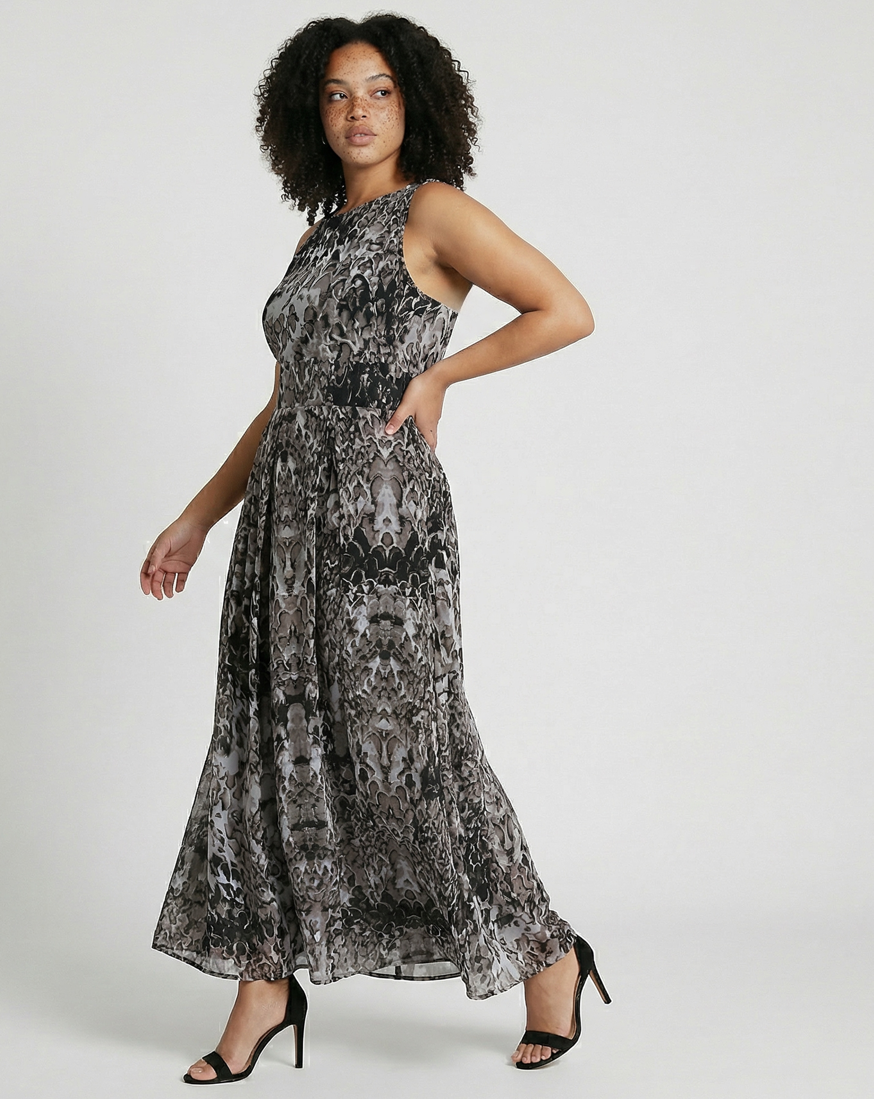 New In - Religion Dress