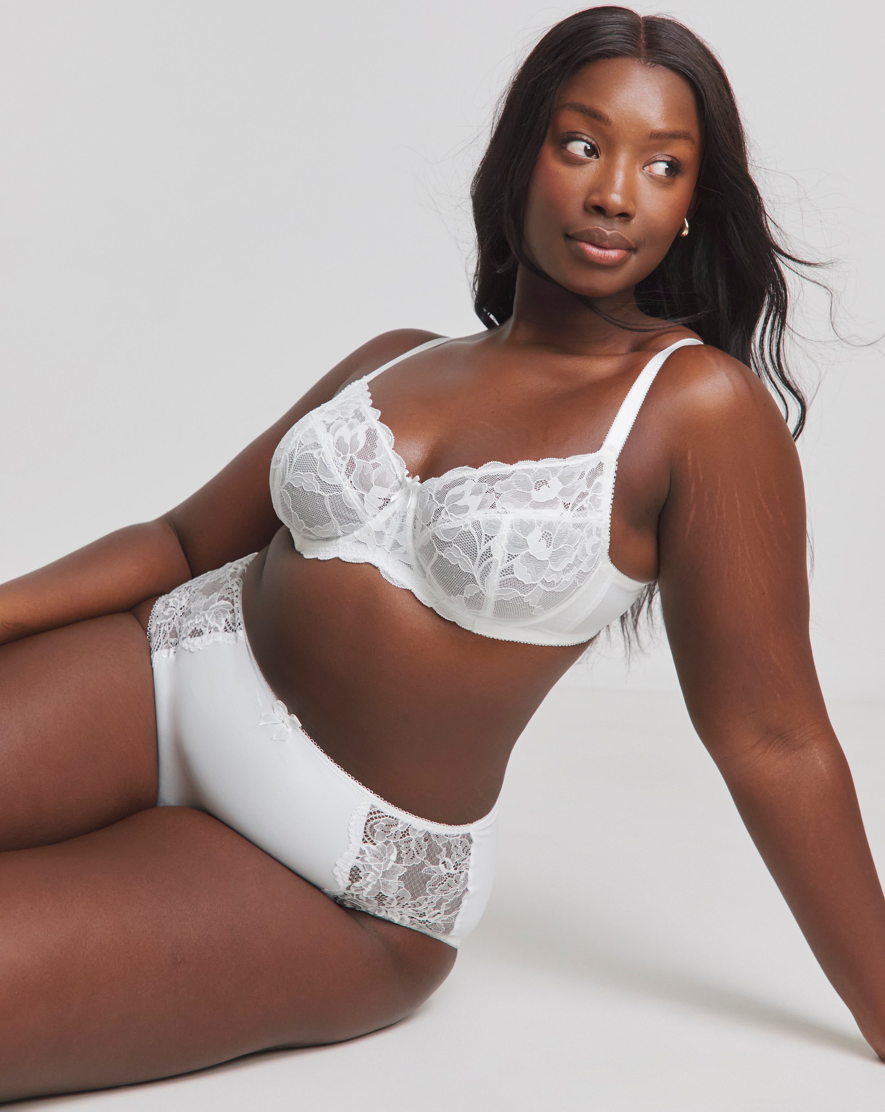 Pretty Secrets Ivy Lace Full Cup Value Bra In White | UK Size 38B Women's