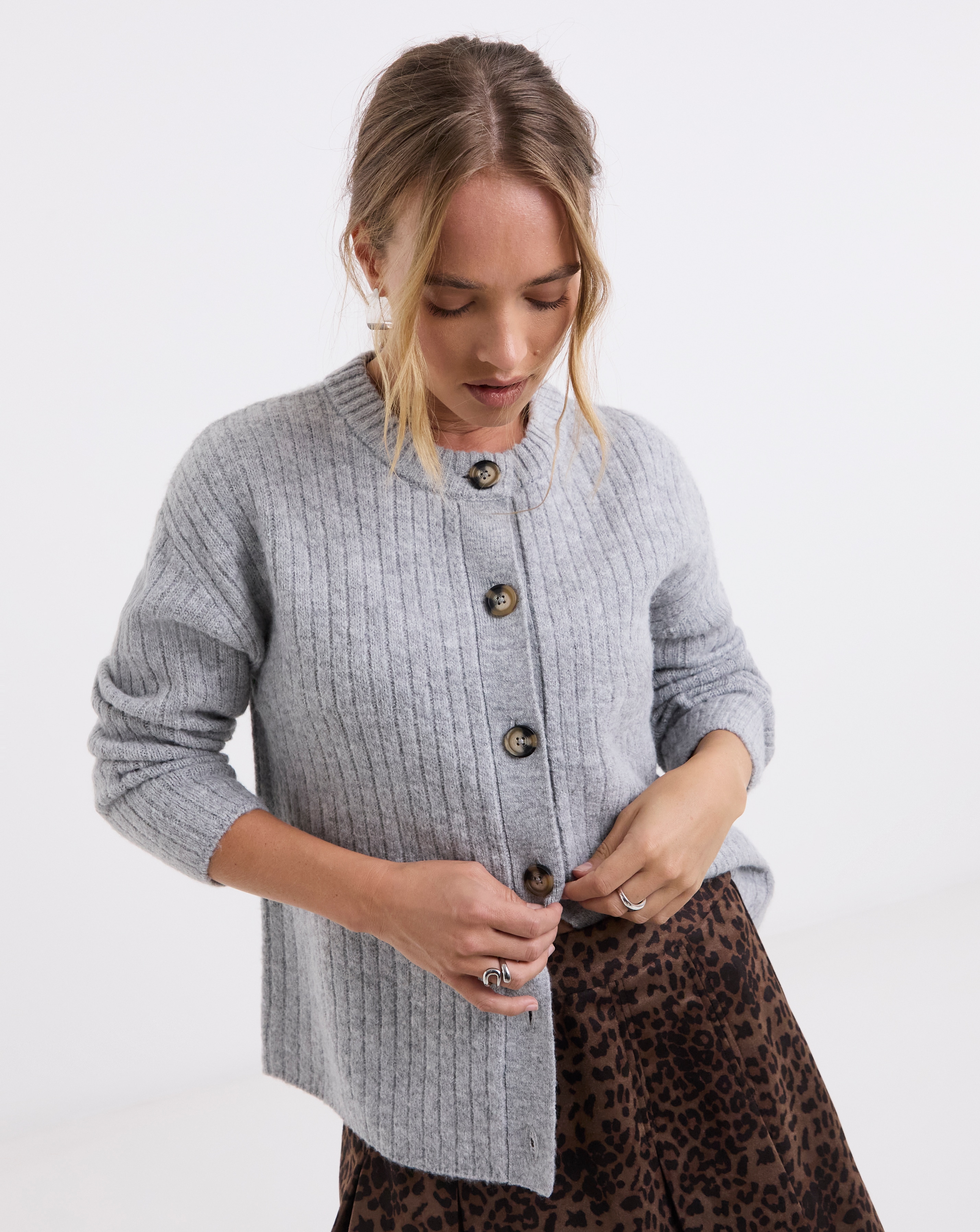 Crew Neck Ribbed Cardigan