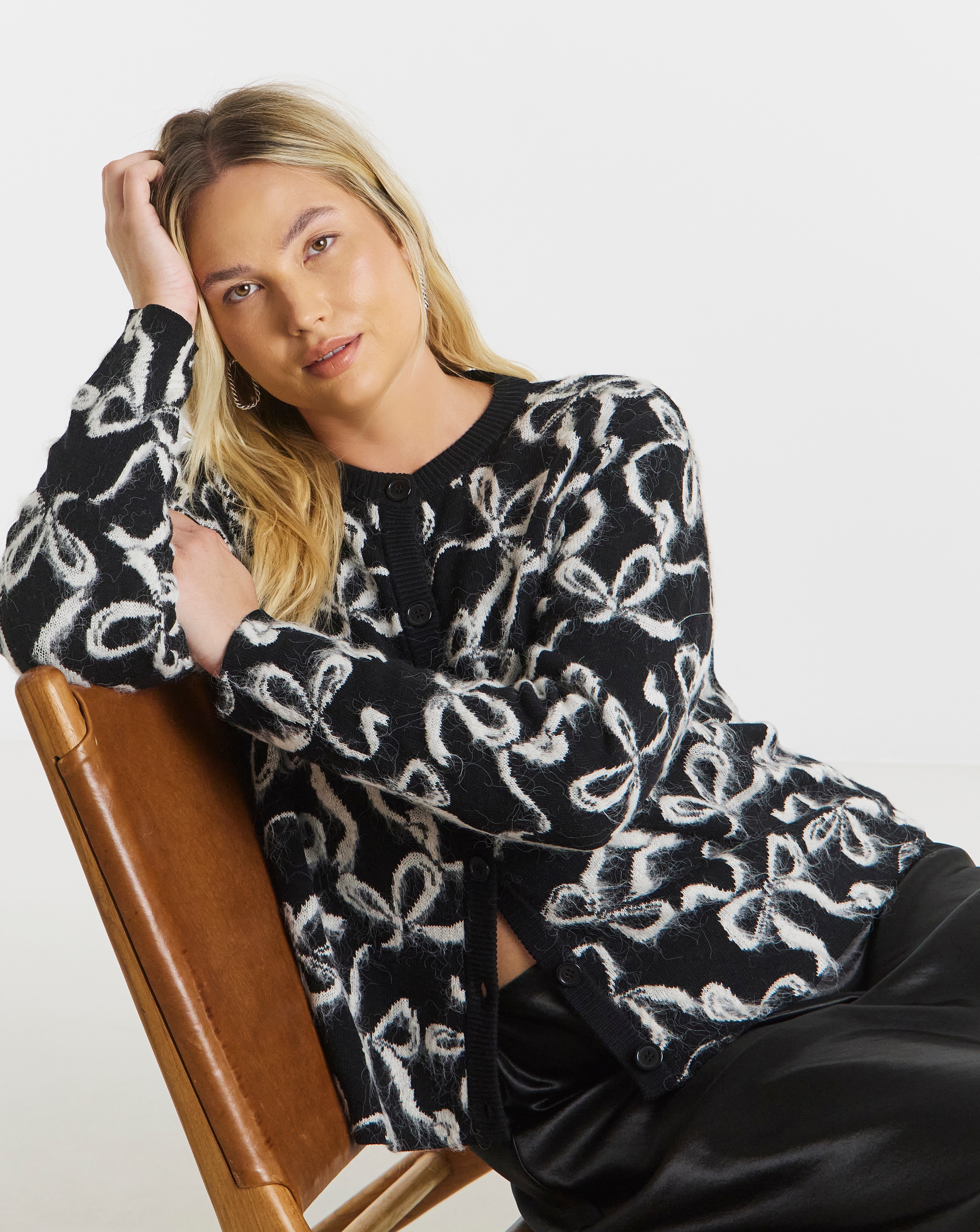 Bow Print Fluffy Crew Neck Cardigan