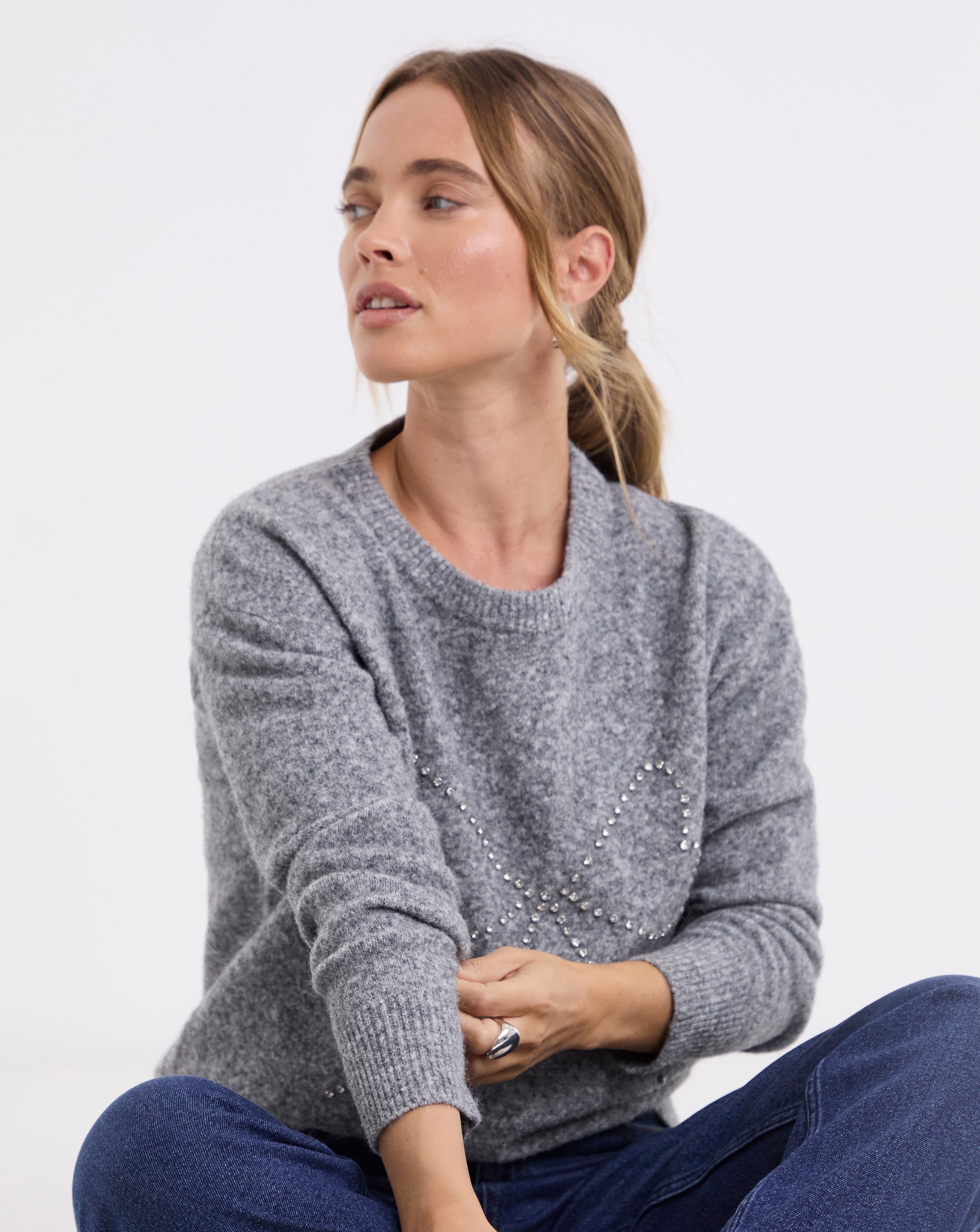 New In - Simply Be Diamante Bow Fluffy Jumper