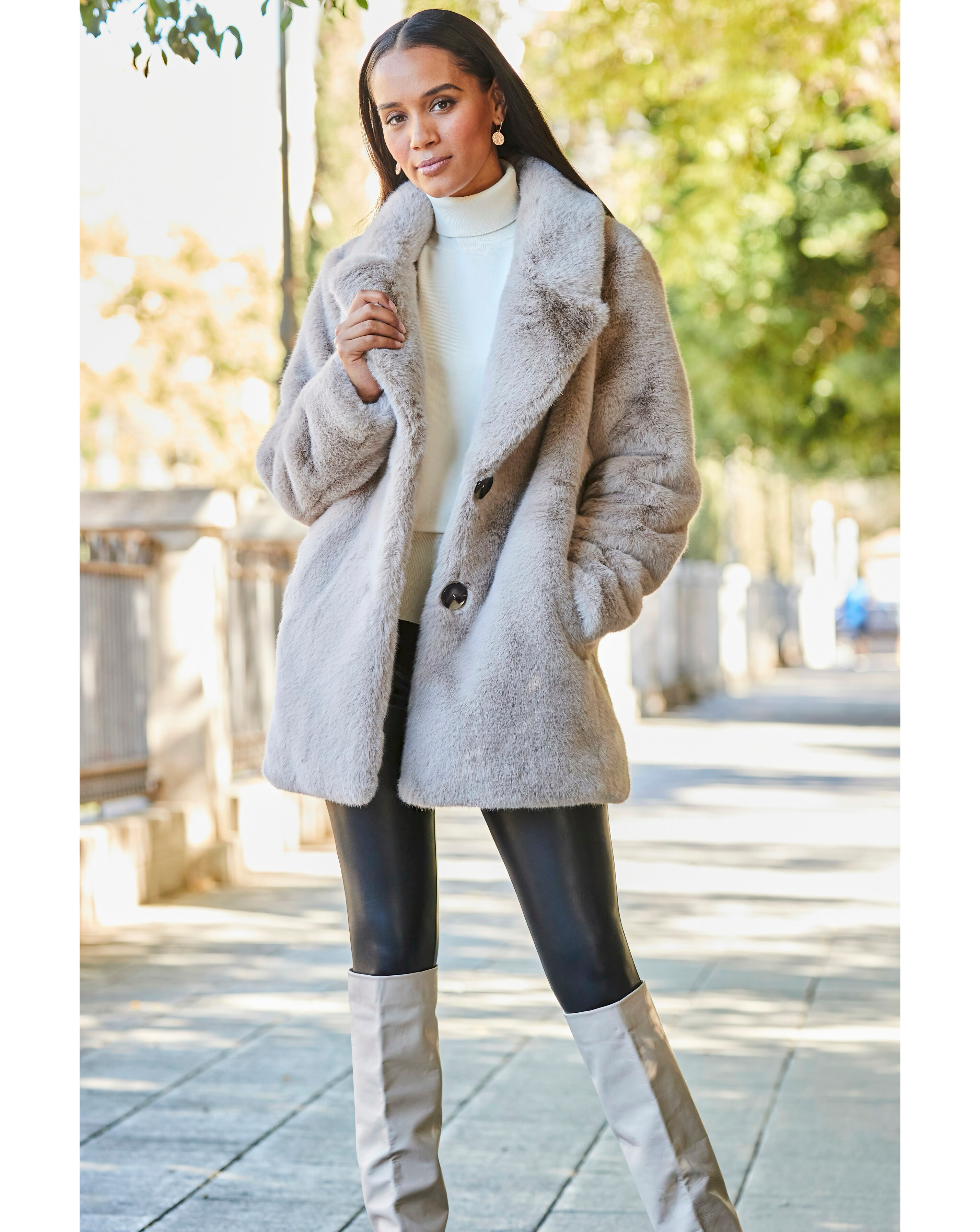 ジャケット・アウター THE TOE SOMERSET FUR COAT The toe SOMERSET FUR COAT