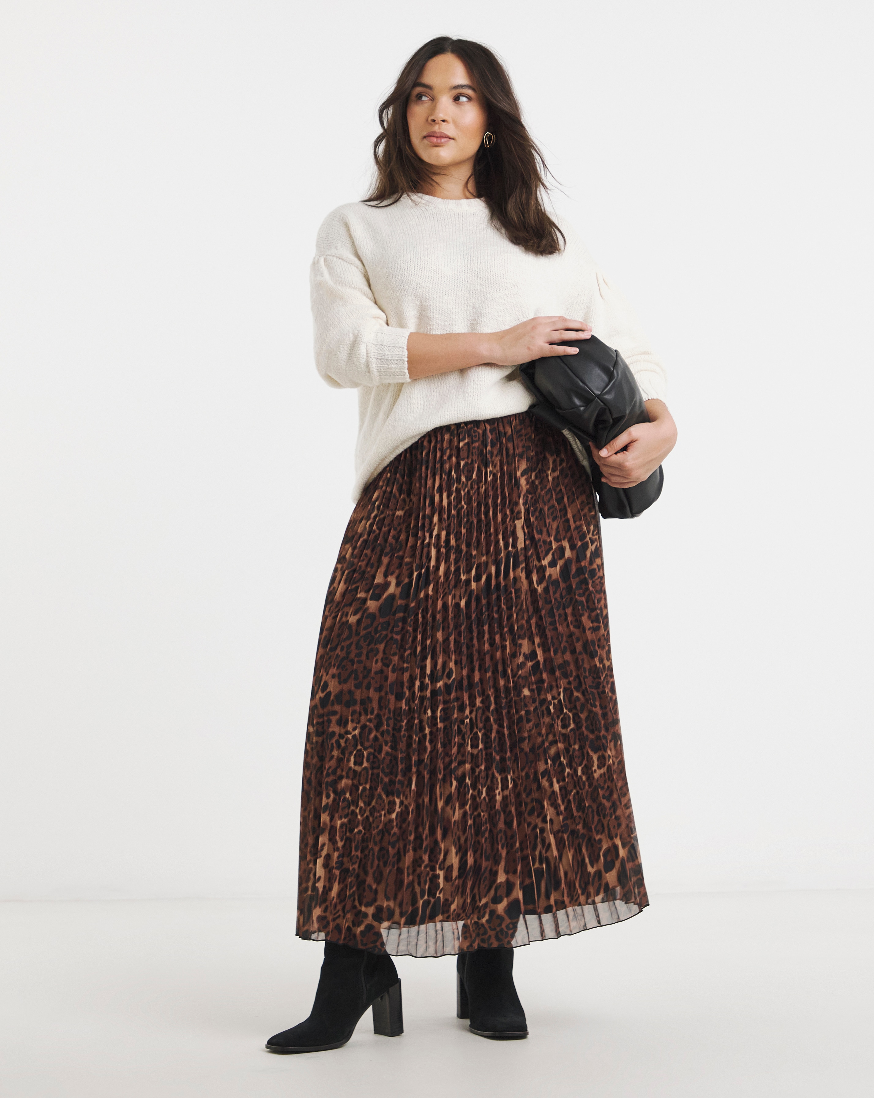 New In - Simply Be Chiffon Pleated Midaxi Skirt