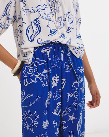 Shell Print Wide Leg Crinkle Trouser