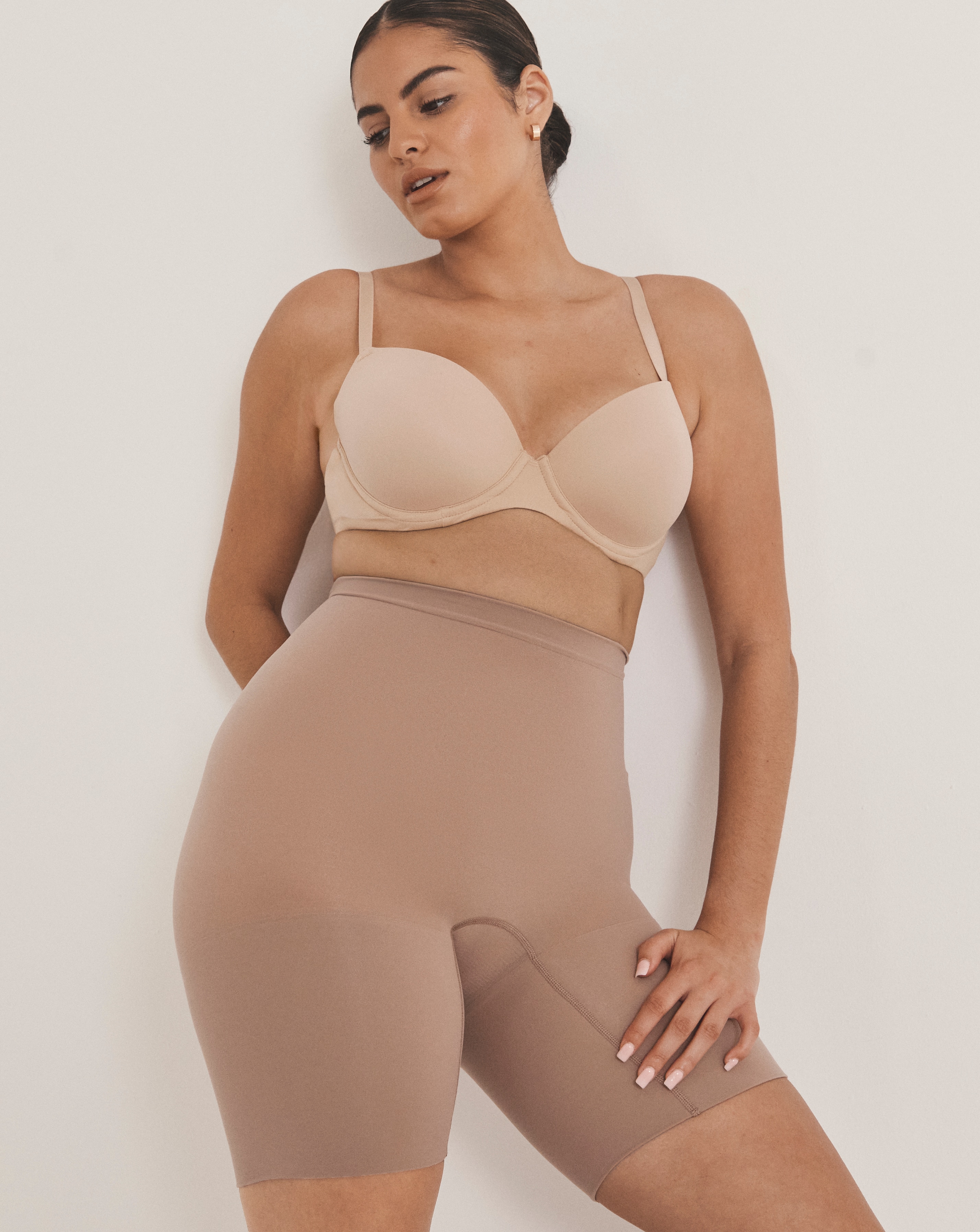 Spanx Everyday Seamless Short CafeAuLait