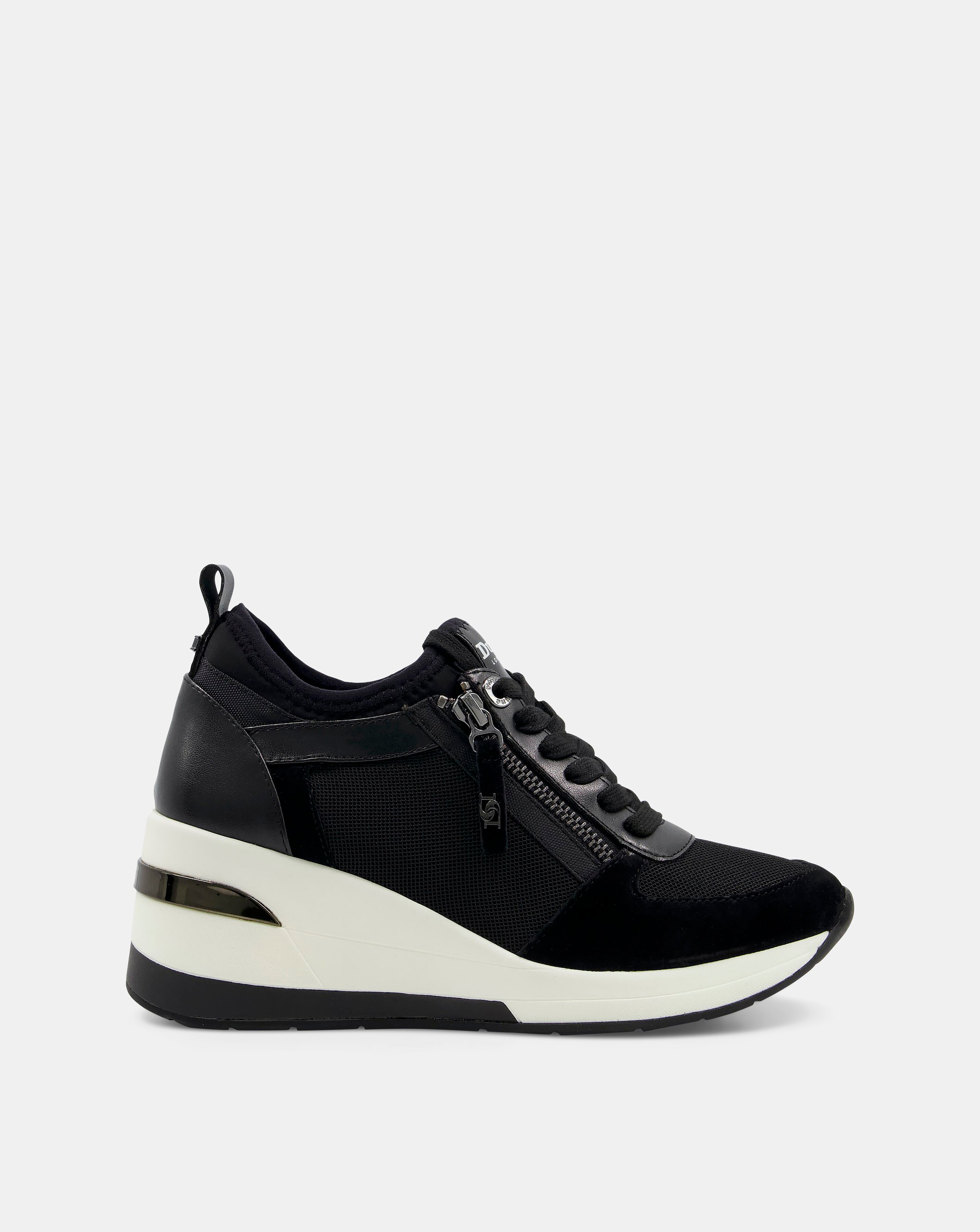 black dune trainers