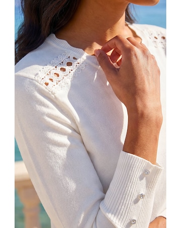 Roman Scalloped Neck Knit Jumper