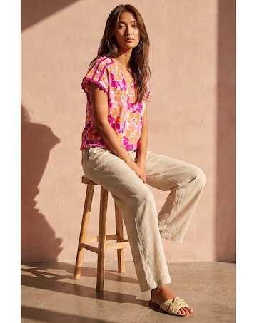 Roman Floral Print Ric Rac Trim Top