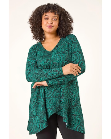 Roman Curve Paisley V-Neck Stretch Top