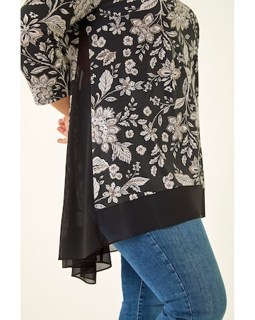 Roman Curve Floral High Low Top
